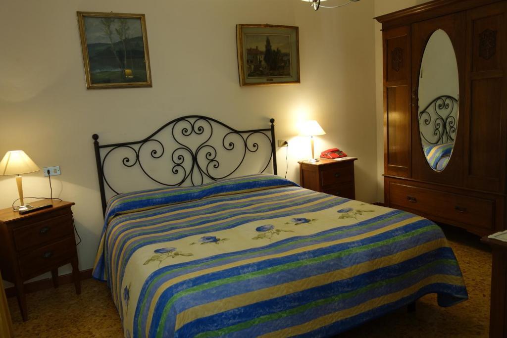 Hotel Roma Scanno Zimmer foto